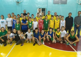 До дня фізичної культури і спорту відбулись змагання з баскетболу 3 на 3