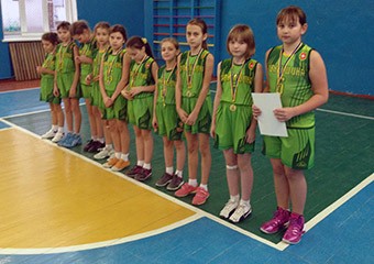 Відкритий турнір з баскетболу ”Різдвяна зірочка”