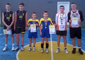 І тур Чемпіонату України з волейболу пляжного серед юнаків 2001-2002