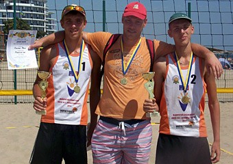 В Іллічівську відбувся Чемпіонат України з волейболу пляжного серед юнаків та дівчат до 16 років