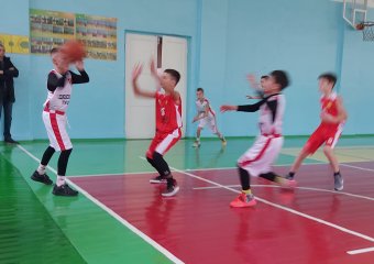Юнаки та дівчата 2010 року народження зіграли в чергових турах юнацької баскетбольної ліги