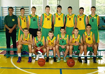 Юнаки 2001 року народження грають за 1-15 місця юнацької баскетбольної ліги